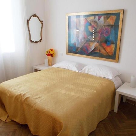 B&B Rossana Каррара Екстер'єр фото